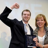 Whether you are a vaccine manufacturer, biotech, CRO or CMO, enter the awards today in a few simple steps... and join us at the ViE Awards ceremony and gala dinner to find out who will win!