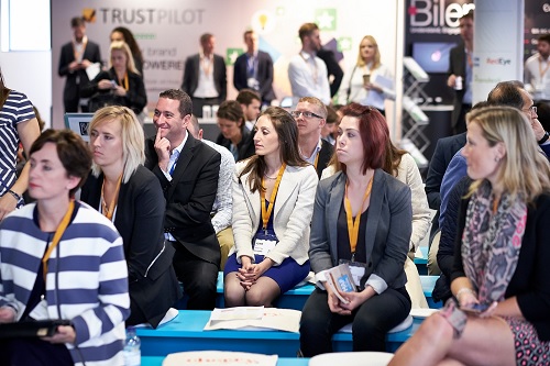 On-floor seminars at Europe's Customer Festival 2015