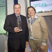 Towards a better environment - Mr. Yves Devin, CEO, Montreal Transit Corporation accepting the award 
